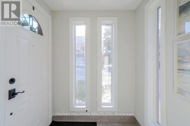 4 Freeman St in Toronto, ON - Building Photo - Building Photo