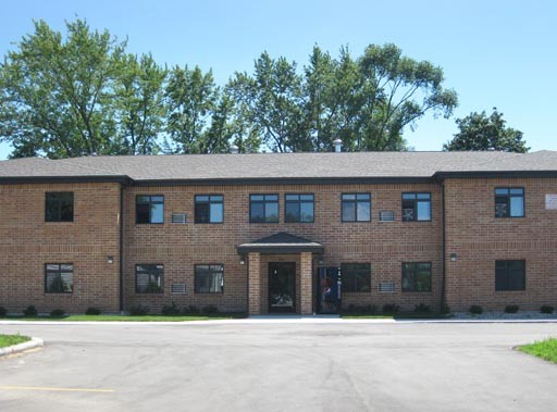 Pop Warner Apartments in Whitewater, WI - Building Photo