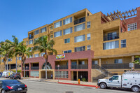 Huntington Senior Plaza 55+ in Huntington Park, CA - Building Photo - Building Photo