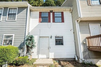 7006 Oakhill Cir in Austell, GA - Building Photo - Building Photo