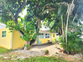 620 SW 10th St in Fort Lauderdale, FL - Building Photo - Building Photo