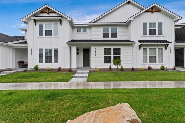 property at 11016 W Portola St