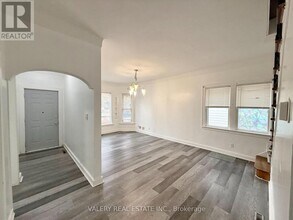 824 Lincoln Rd in Windsor, ON - Foto de edificio - Building Photo