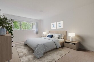 Natick Park South in Sherman Oaks, CA - Foto de edificio - Building Photo