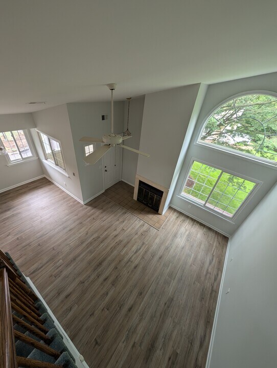 35 Encampment Dr, Unit Lovely 1br + loft @ Hills in Bedminster, NJ - Building Photo