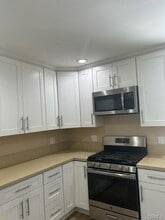17257 Welby Way in Los Angeles, CA - Building Photo - Building Photo