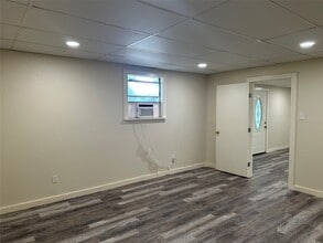 2318 Manvel Rd in Pearland, TX - Building Photo - Building Photo