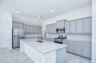 8726 Fairbrook Dr in Missouri City, TX - Building Photo - Building Photo