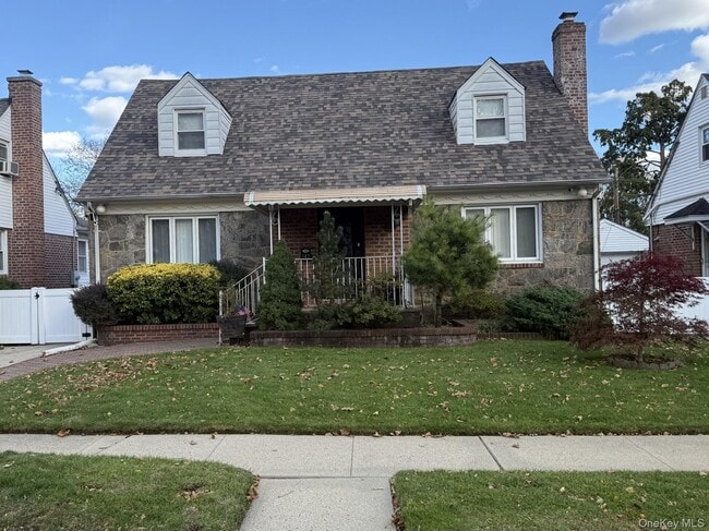 property at 147 Primrose Dr