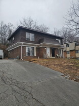 15 Nottingham Ln in Belleville, IL - Building Photo