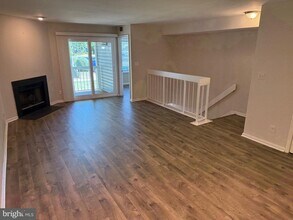 13513 Orchard Dr in Clifton, VA - Building Photo - Building Photo