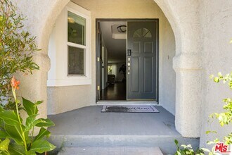 20657 Bermuda St in Los Angeles, CA - Building Photo - Building Photo