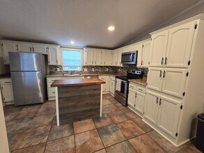 5083 Doc Bennett Rd in Fayetteville, NC - Building Photo - Building Photo