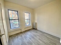 1364  Sterling Pl in Brooklyn, NY - Foto de edificio - Interior Photo