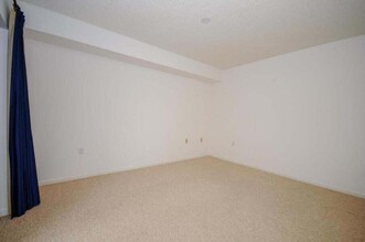 1113 11th Ln in Palm Beach Gardens, FL - Foto de edificio - Building Photo