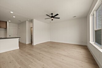 2550 Brunswick Wy in Allen, TX - Foto de edificio - Building Photo