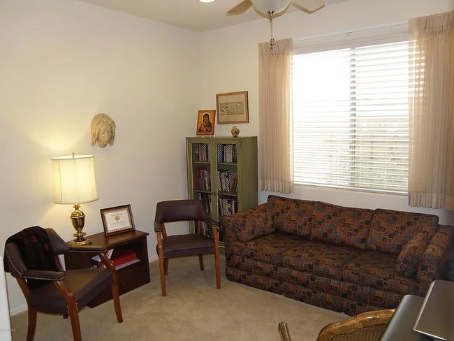 18478 N Canal Dr in Surprise, AZ - Building Photo - Building Photo
