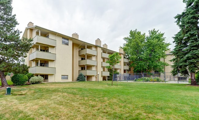 3035 Oneal Pky, Unit S31 in Boulder, CO - Building Photo - Building Photo