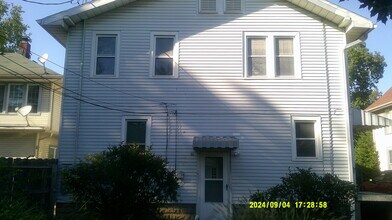 921 W 8th St in Anderson, IN - Foto de edificio - Building Photo