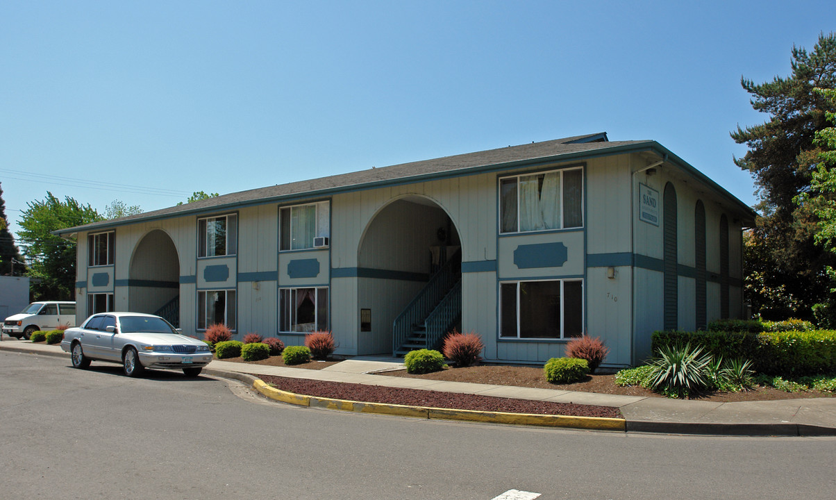 710 Tyler St in Eugene, OR - Building Photo