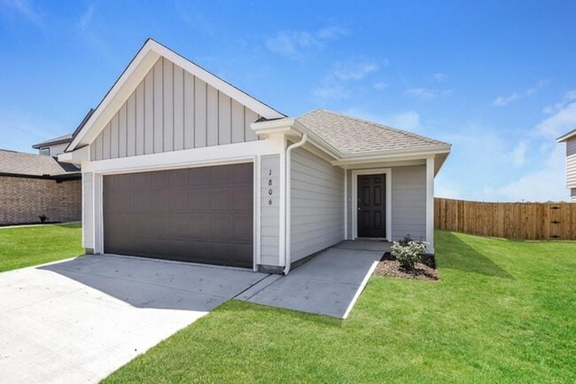 1929 Malus Way in El Reno, OK - Building Photo - Building Photo