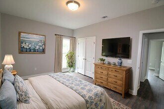 314 Four Seasons Dr in Statesboro, GA - Building Photo - Building Photo