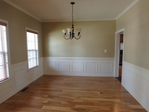 100 Millwood Dr in Clayton, NC - Building Photo - Building Photo