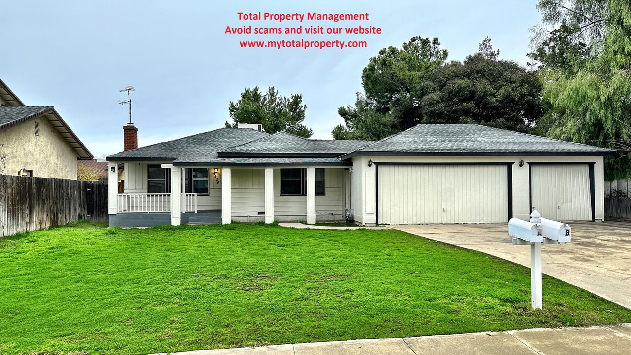 4436 W Judy Ave in Visalia, CA - Building Photo