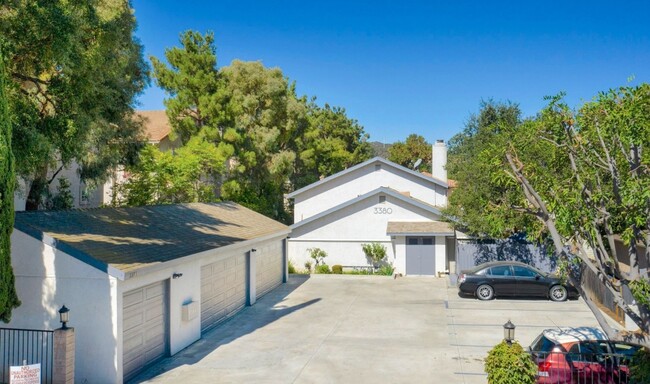 3378 Los Robles Rd