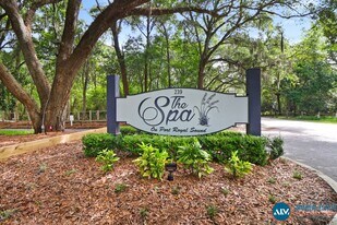 239 Beach City Rd in Hilton Head Island, SC - Building Photo