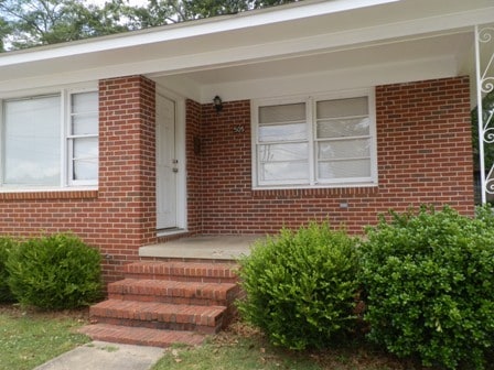 property at 505 E Glenn Ave