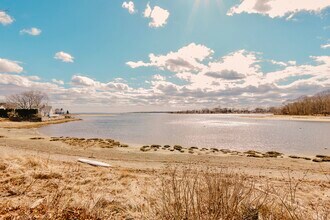 178 Manning St, Unit #1 in Warwick, RI - Building Photo - Building Photo