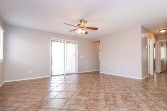25675 W Satellite Ln in Buckeye, AZ - Building Photo - Building Photo