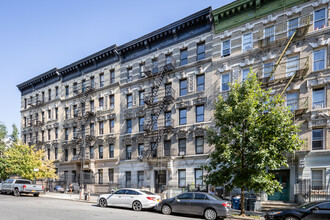 565 West 173rd Street in New York, NY - Building Photo - Primary Photo