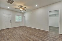 18147 Firepine Ln photo'