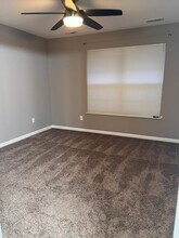 10548 Missoula Way in Knoxville, TN - Foto de edificio - Building Photo