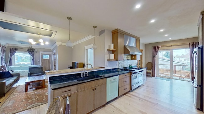 2577 Eaton St in Edgewater, CO - Building Photo - Building Photo