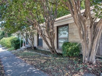6950 Hillcrest Ave, Unit 1