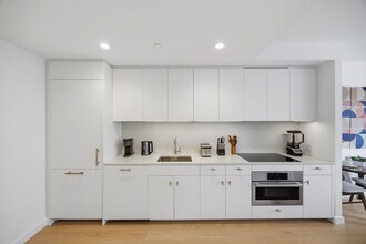 16 Dupont St in Brooklyn, NY - Building Photo - Building Photo