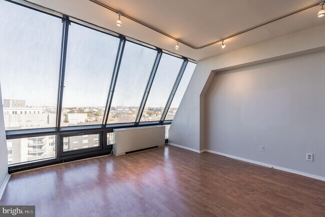 1245 13th St NW in Washington, DC - Building Photo - Building Photo