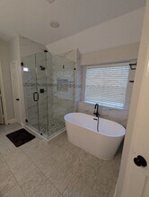 4030 Harwood Dr in Sugar Land, TX - Building Photo - Building Photo
