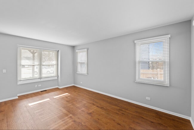 448 Thorndale Ct in Buffalo Grove, IL - Foto de edificio - Building Photo