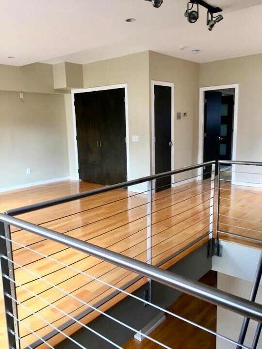 35 E Concord St, Unit 4 in Boston, MA - Building Photo