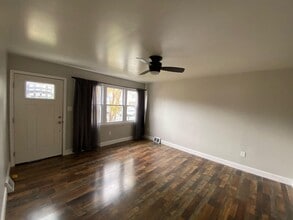 203 W Rodgers St in Ridley Park, PA - Building Photo - Building Photo