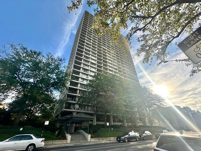 property at 1960 N Lincoln Park W