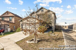 561 Granite Mist in Universal City, TX - Building Photo - Building Photo