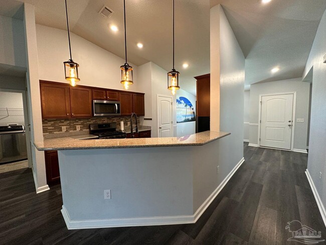 4723 Determination Court in Milton, FL - Building Photo - Building Photo