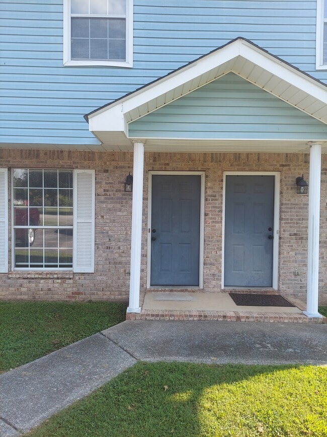 property at 129A Shearer St