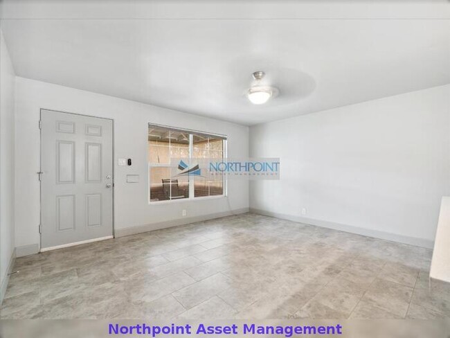 3641 N 15th Ave in Phoenix, AZ - Foto de edificio - Building Photo
