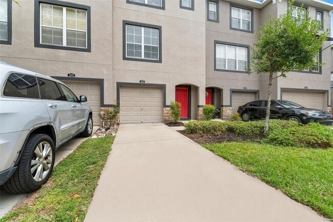 2521 Lexington Oak Dr in Brandon, FL - Foto de edificio - Building Photo